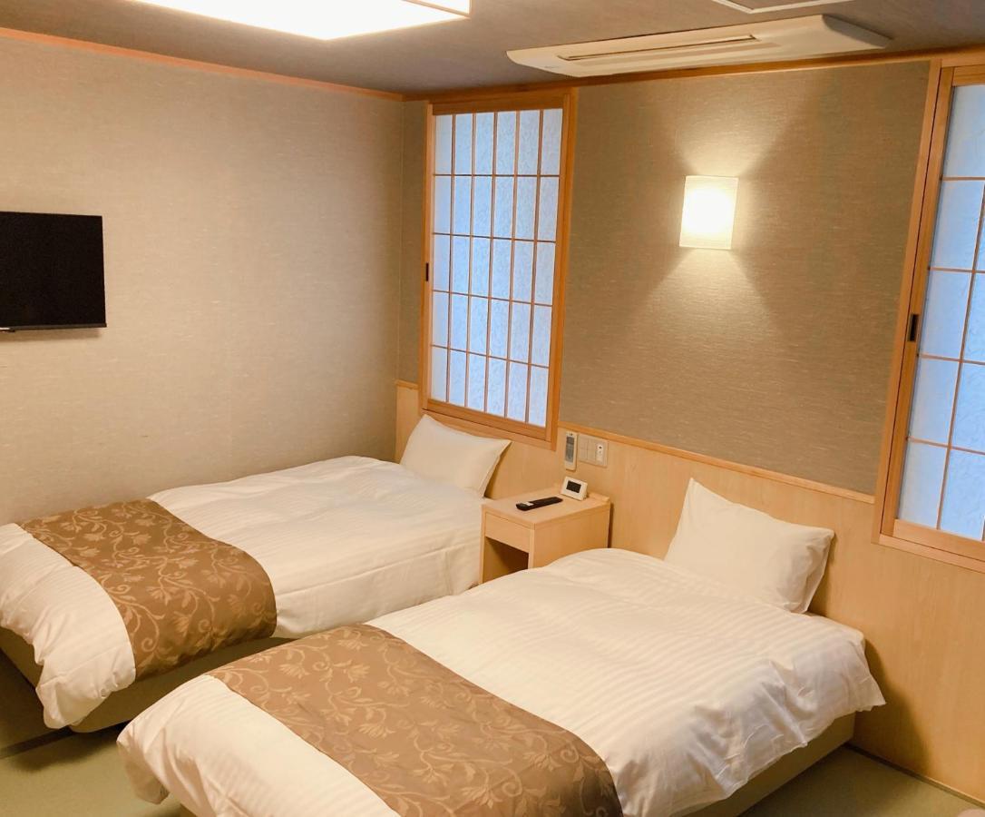 Hotel Hanakomichi Nara Esterno foto